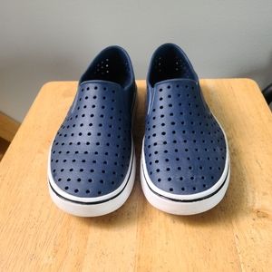 Native shoes - Miller - size (men's 7 / women's 9